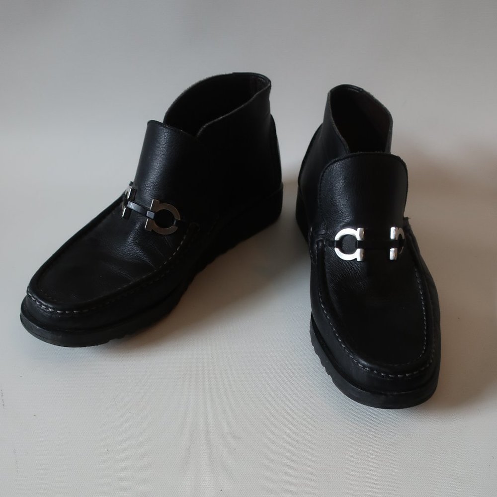 Salvatgore Ferragamo Black Leather Loafer Bootie With Horsebit Chain 11 EE *